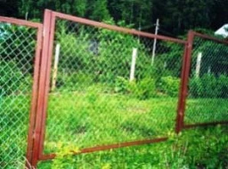 Многоуровневый сварной забор из сетки рабицы